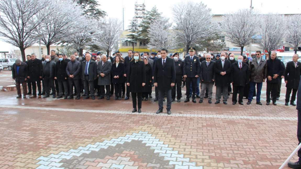 18 Mart Şehitleri Anma Günü ve Çanakkale Zaferinin 107. Yıl Dönümü Nedeniyle Anma Programı Düzenlendi.